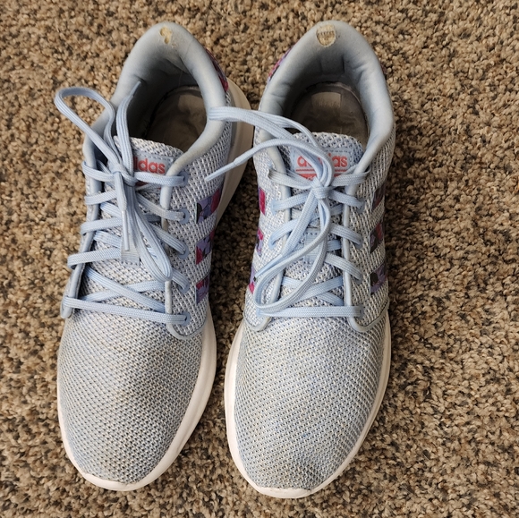 Adidas Cloudfoam - Size 9.5 - Picture 2 of 11